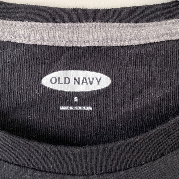 Friends black shirt - Picture 2 of 3